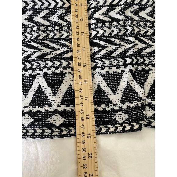 Mason & Mackenzie Black Women’s Top - Picture 7 of 7